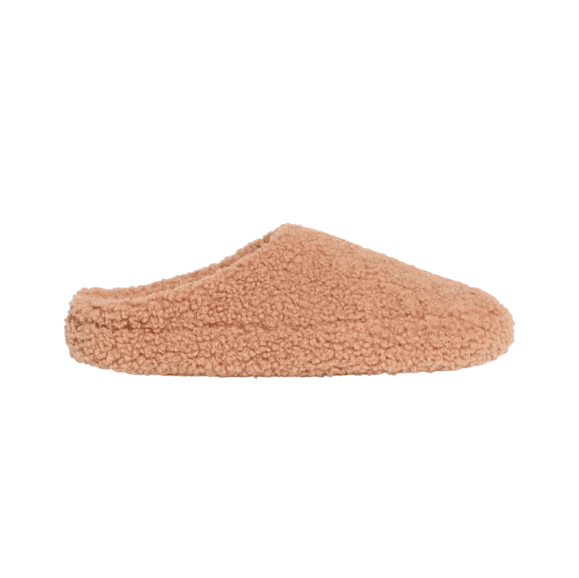 sherpa slippers in a camel color